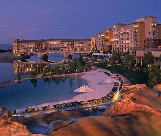 Lake Las Vegas Condos