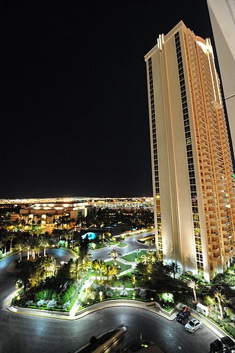 MGm Signature Night Views Las Vegas