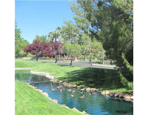 Spanish Trail Townhomes at The Islands Grounds